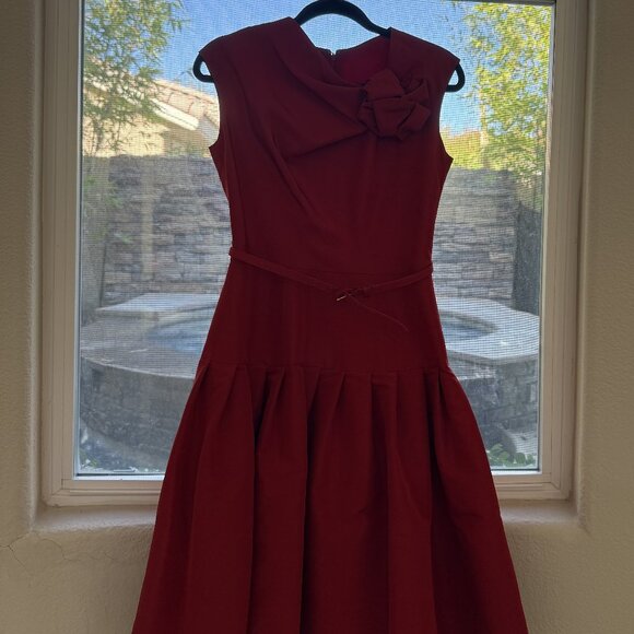 Oscar de la Renta A-Line Dress From the Fall/Winter 2009 Collection. - Picture 3 of 8